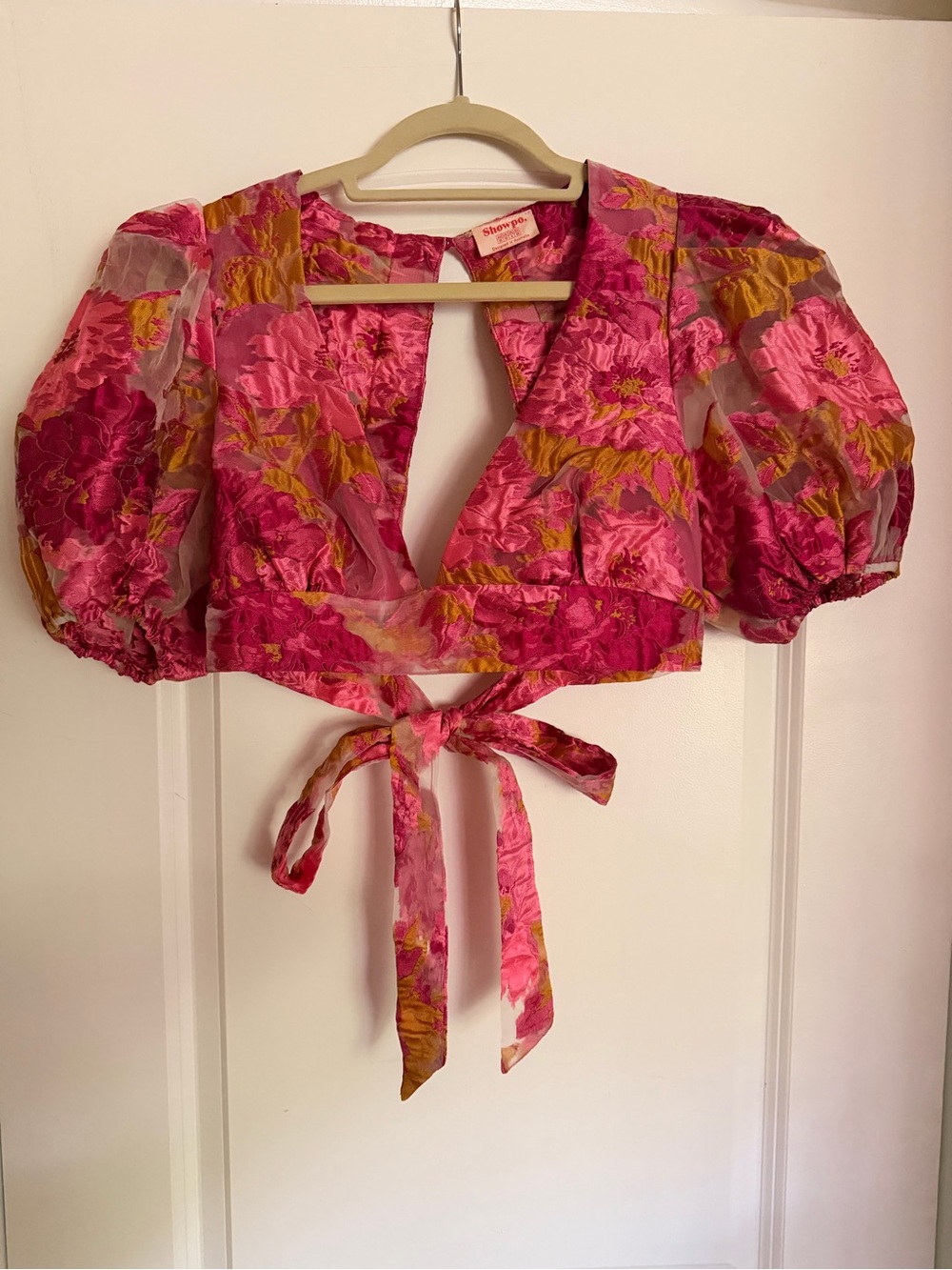 Showpo Pink Floral Puff Sleeve Tie-Front Crop Top